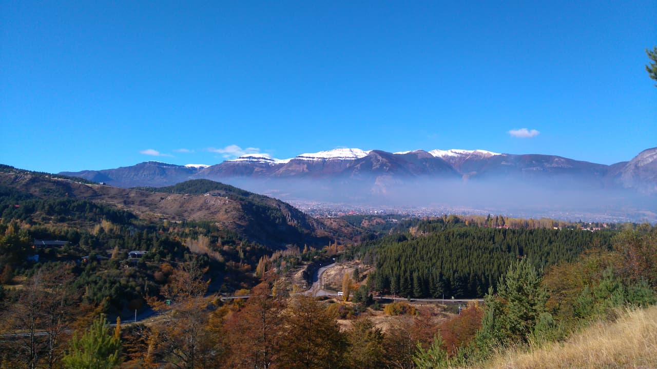 Coyhaique: la verde ciudad que está hundida en esmog 