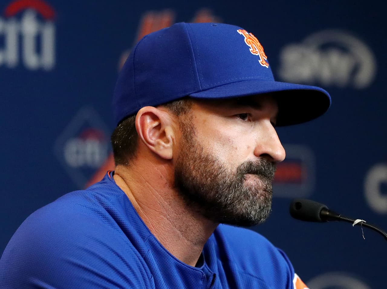 Los Mets despiden al manager Mickey Callaway después de dos temporadas