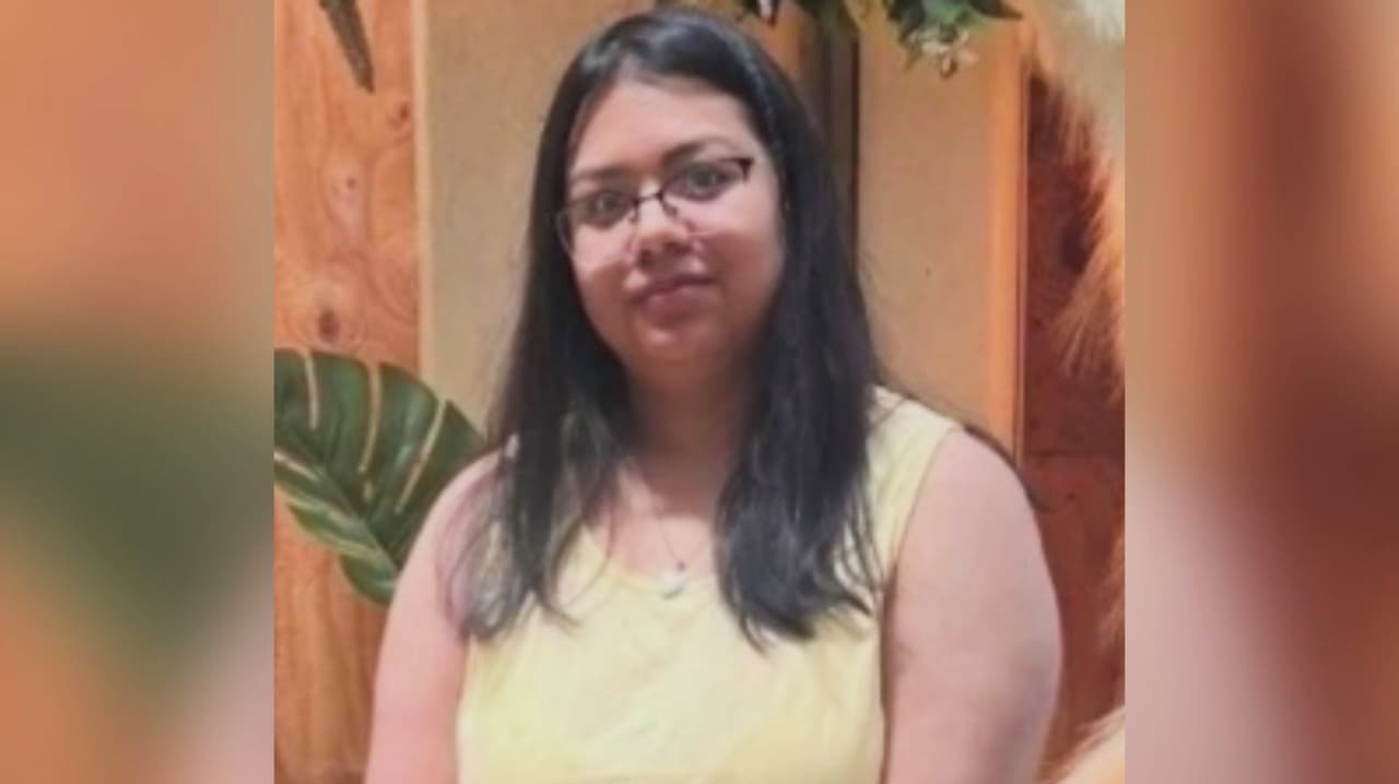 Familia hispana busca a Jeanette Ortiz, quien desapareció después de que abordó una patrulla en Mesa