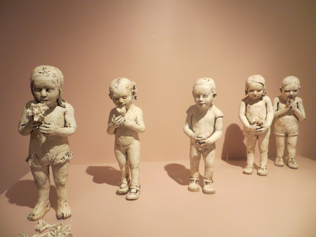 Cada año, el Museo Nacional de Arte Mexicano de Chicago (NMMA por sus siglas en inglés) realiza una exposición especial del Día de Muertos.