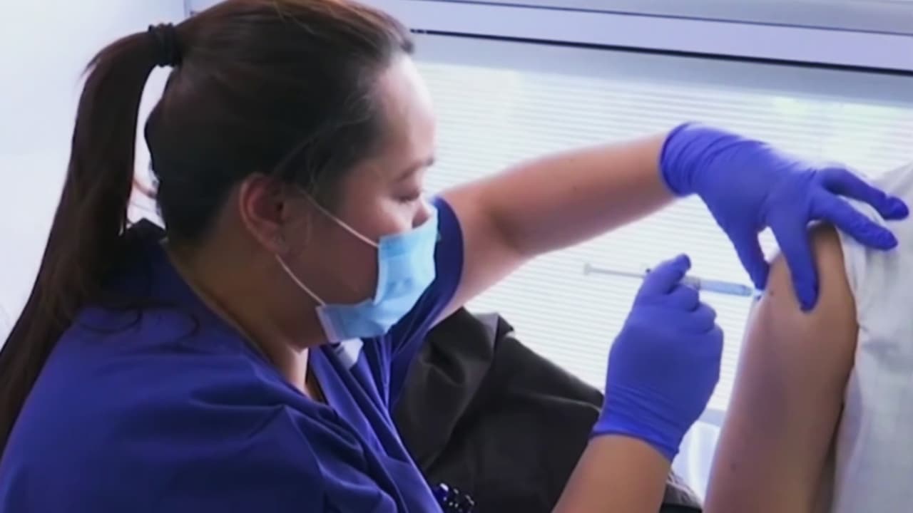 "Previenen muertes": Médico infectólogo habla sobre la importancia de la vacuna contra la influenza y aclara mitos