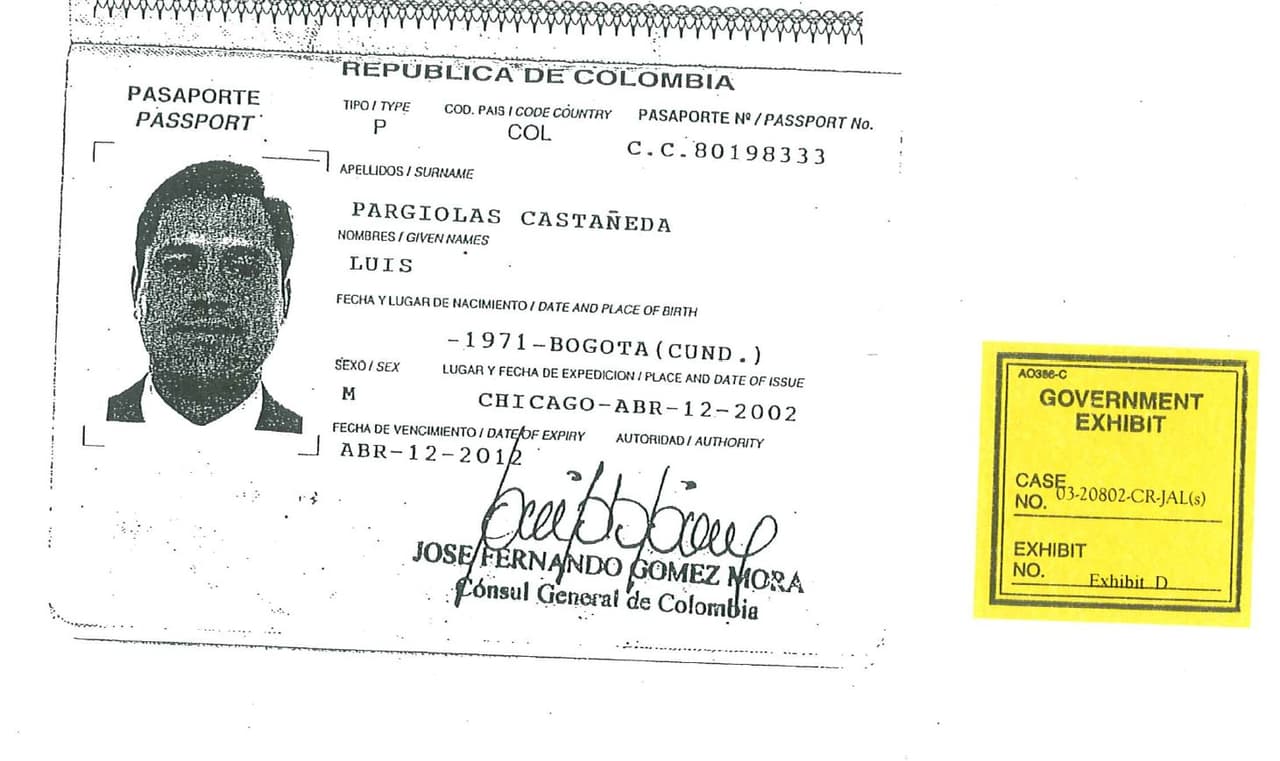 Pasaporte de Pargiolas aportado por la DEA al caso contra el empresario