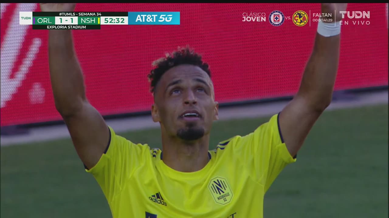 ¡Empata Nashville! Hany Mukhtar recibe y cruza el disparo para el 1-1