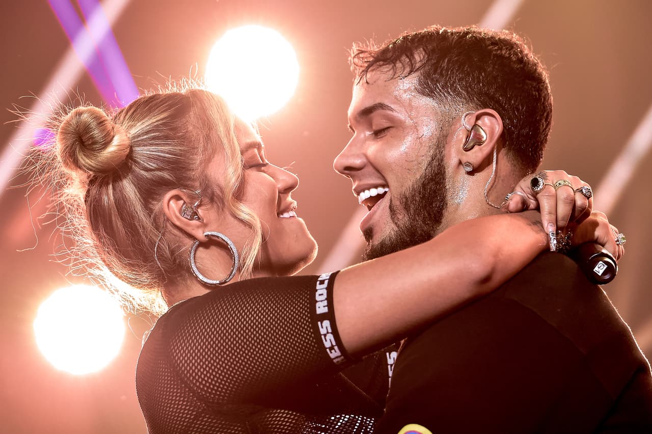 <h2 class="cms-H2-H2">Karol G y Anuel AA</h2>
<br>Karol G y Anuel AA se coronaron como una de las parejas más queridas de la música.