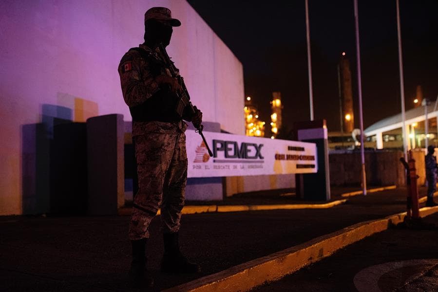 Ángel Carrizales, director ejecutivo de la Agencia de Seguridad, Energía y Ambiente del Sector Hidrocarburos, perteneciente a la SEMARNAT, declaró a medios de comunicación que los hechos se registraron en una bomba de transferencia de gasolinas.