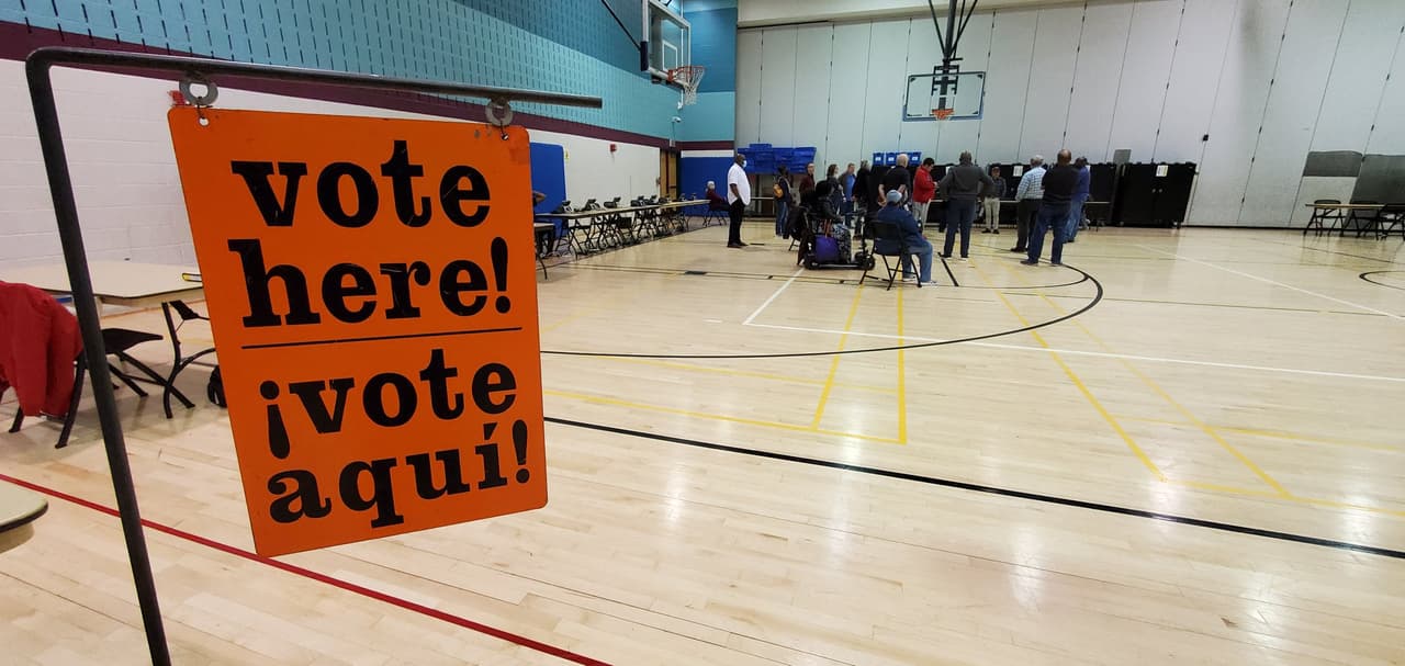 En las primeras horas del proceso, el condado Montgomery dijo que había tiempo de espera cero para emitir el voto.