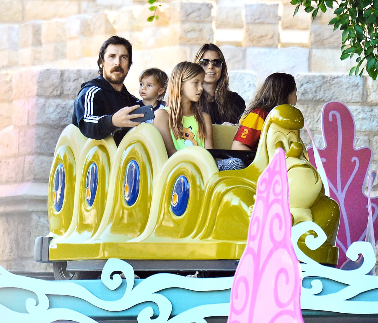 Hace tan sólo un par de meses estaba ahí con los chiquitines.