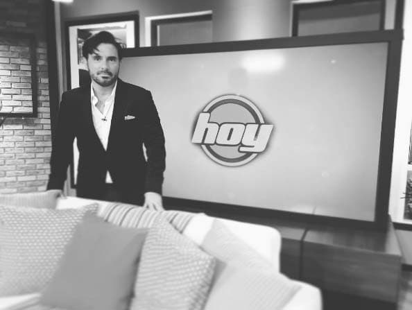 Harry Geithner es uno de los hombres más guapos y tuvimos la fortuna de tenerlo como invitado.