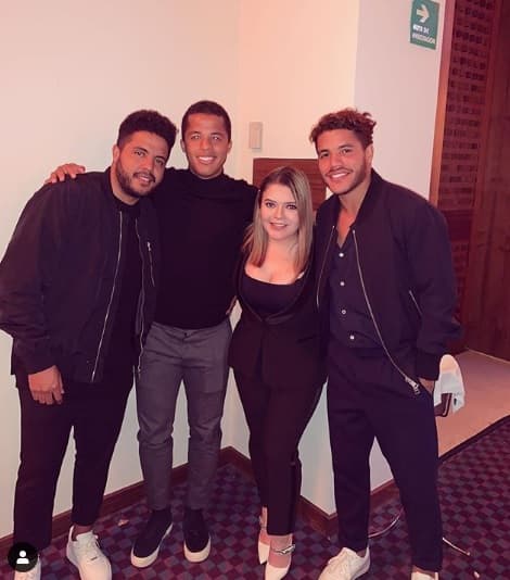 Los hermanos Giovanni y Jonathan Dos Santos en el festejo del América.