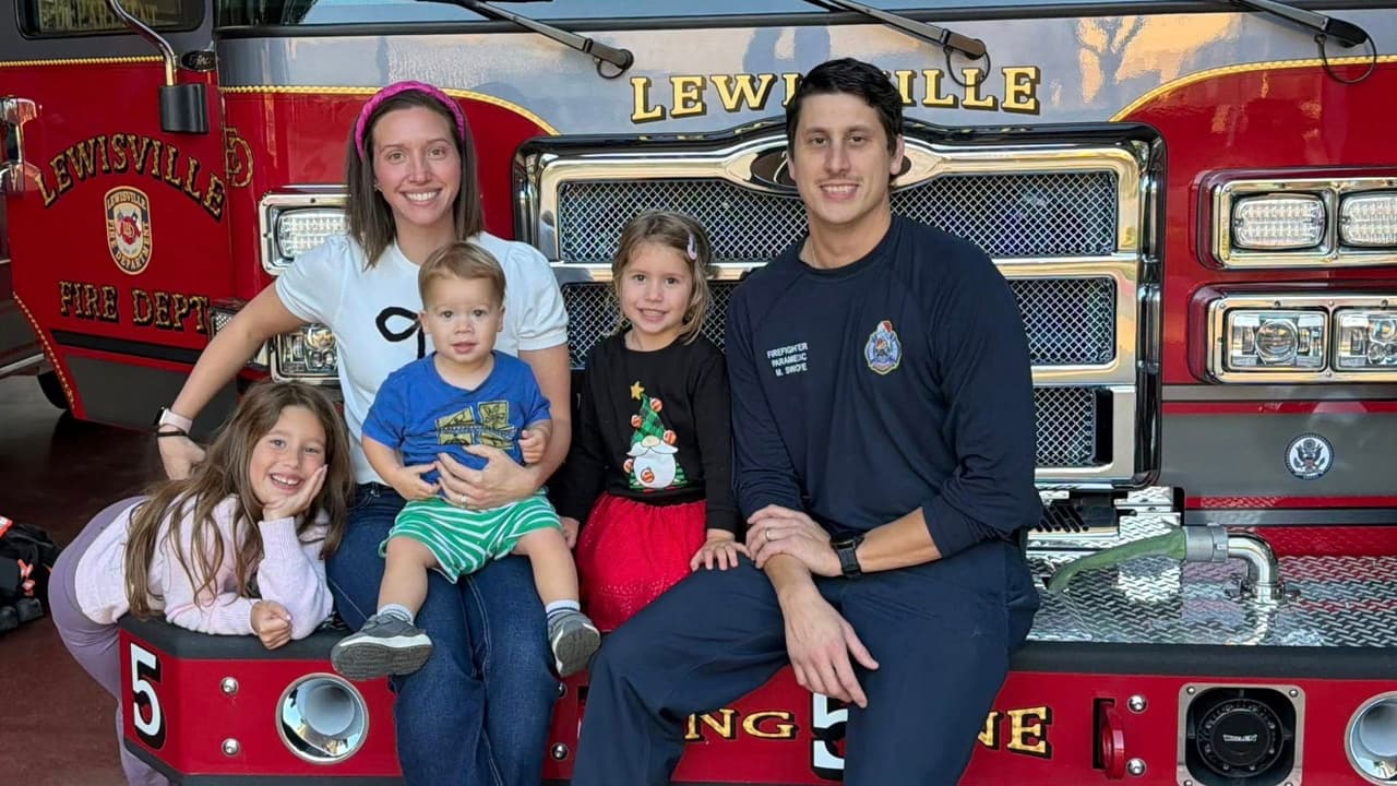 Muerte del bombero y padre de tres Michael Swope conmueve a la comunidad de Lewisville
