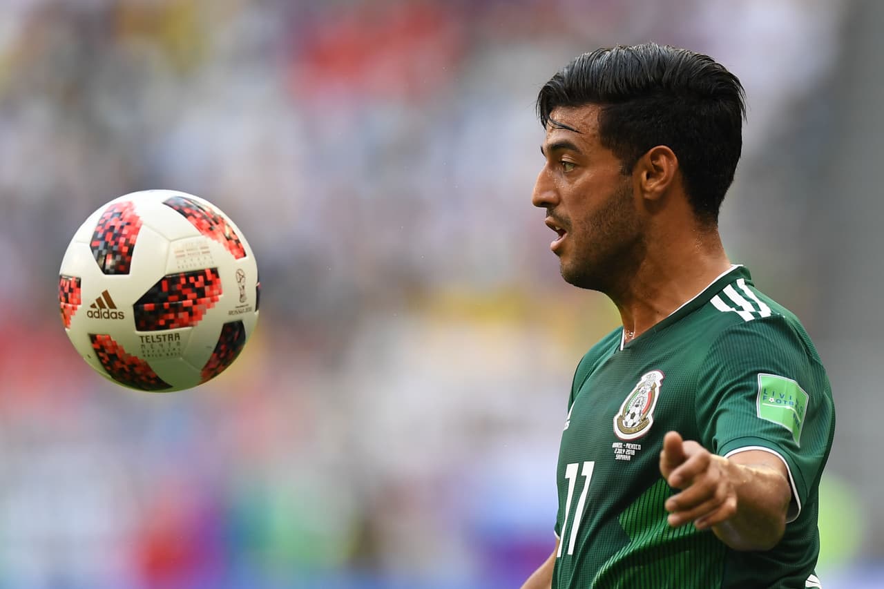 <b>Carlos Vela: </b>superó a sus marcadores y quizás fue el jugador en ataque con más claridad. Sin embargo, se vio consumido por la ansiedad en la parte final y erró muchas decisiones.