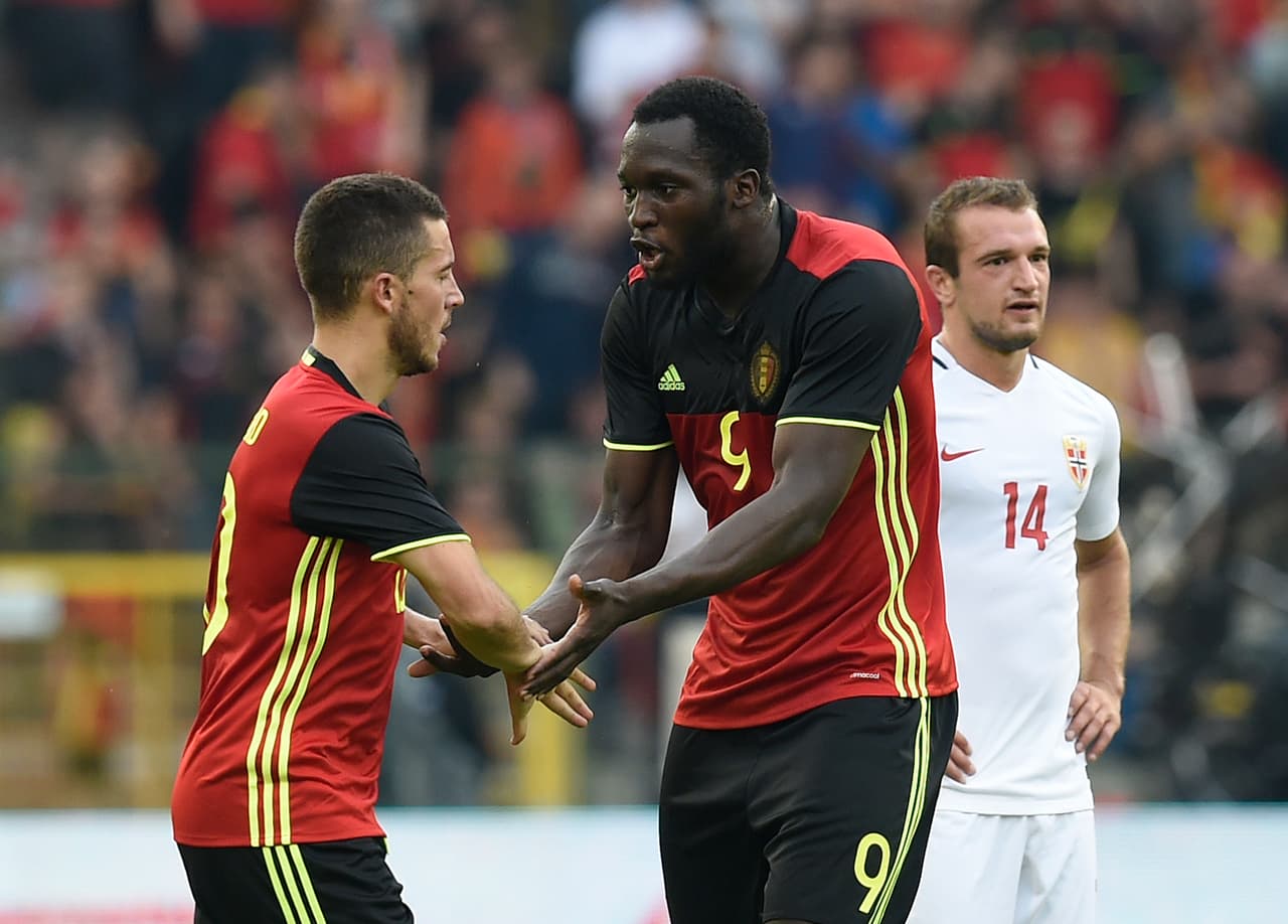 De Bruyne y Hazard guían voltereta de Bélgica ante Noruega