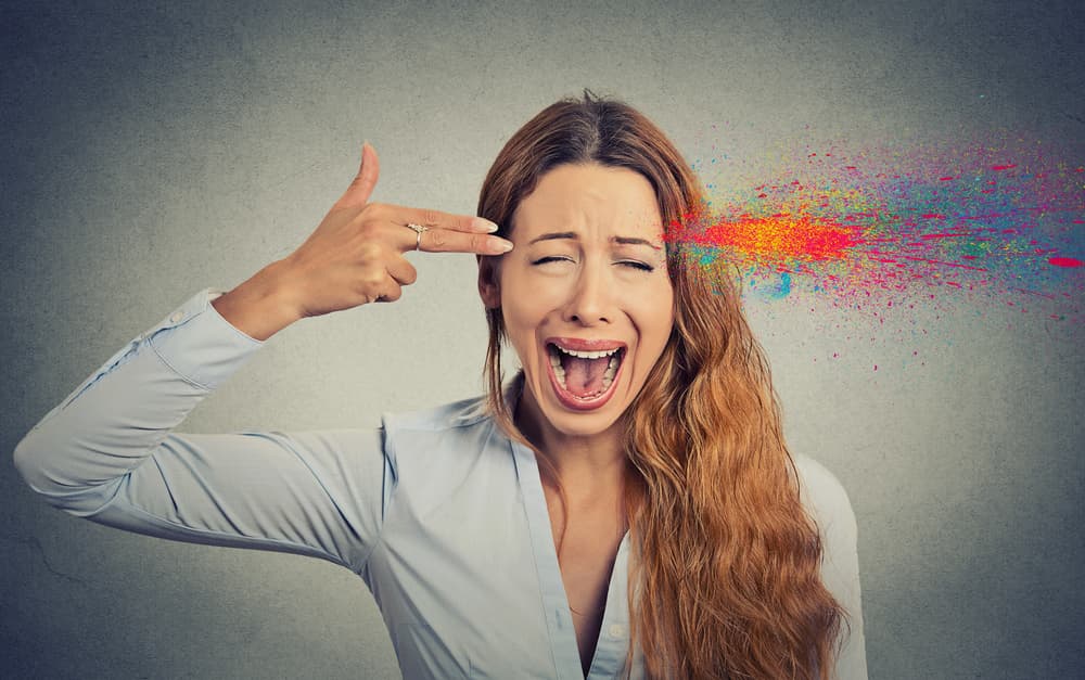 Esta cualidad confunde mucho puesto que al ser un planeta que “frena” hay quienes lo toman por el lado negativo pensando que van a frenar su entusiasmo, su energía, el amor. En fin, que lo paraliza todo, sin embargo, no es así.
<br>
<br>Profesor Zellagro