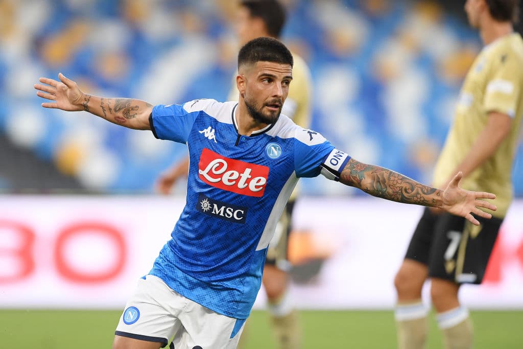 Dries Mertens hace un gol de vestidor apenas a las cuatro minutos de juego.