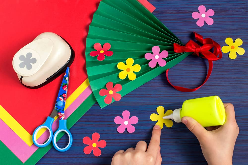 <b>VIRGO</b>
<br>Como les gusta la organización y todo bien planeado, es hora de mantener su mente ocupada con proyectos DIY, o sea "do it yourself". Puedes hacer desde cosas muy sencillas como lindos detalles de decoración para tu hogar.