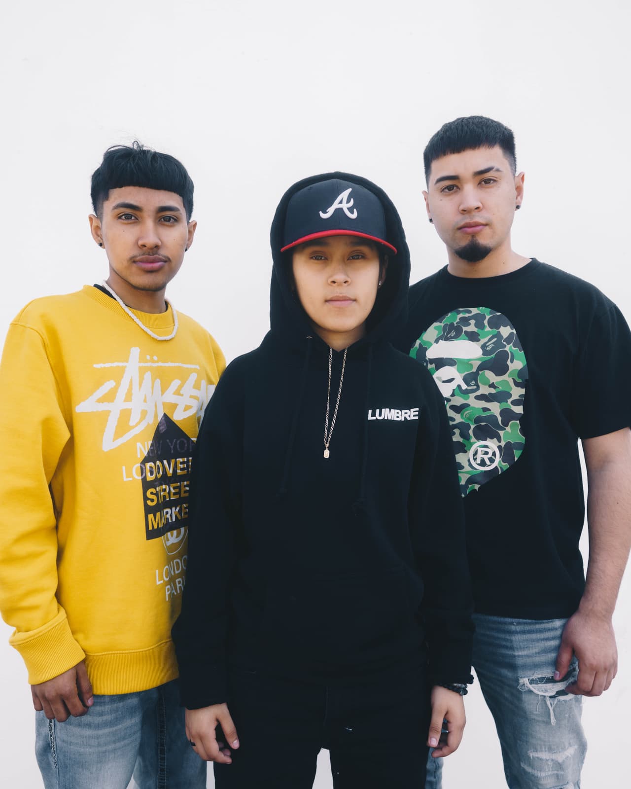 <b>Yahritza y su Esencia</b>
<br>Este trío de hermanos estadounidenses de padres mexicanos está revolucionando la música mexicana y su sencillo ‘Soy El Único’ es uno de los candidatos para ganar 
<b>Mejor Canción Regional Mexicana</b>. Ademés, recibieron otra nominación a La Nueva Generación Regional Mexicano.
<br>
<br>Lo más impresionante de todo es que Yahritza apenas tiene 15 años y aunque cuentan únicamente con el EP ‘Obsessed’, ya han dado mucho de qué hablar en las listas de popularidad de YouTube en los Estados Unidos.