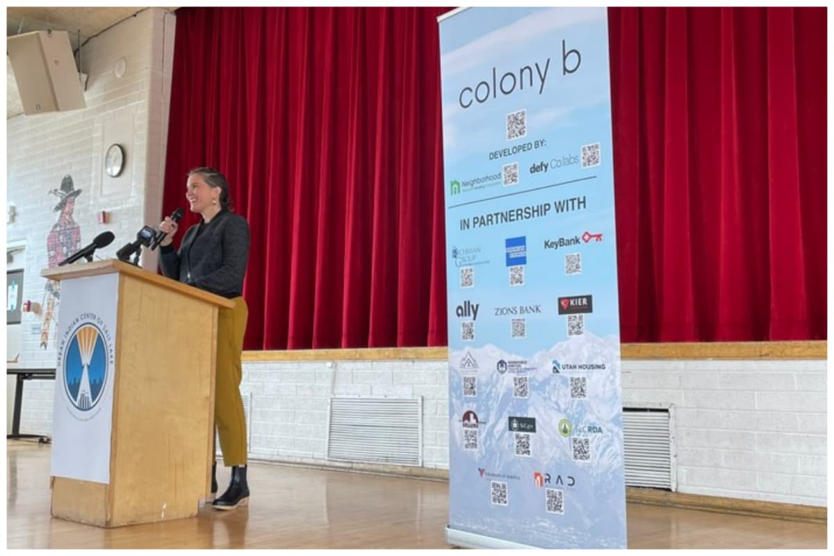 Es una torre con 140 estudios de una recámara y de los cuales 106 son exclusivos para familias que ganan entre el 20% y el 25% del ingreso medio del área, o menos.