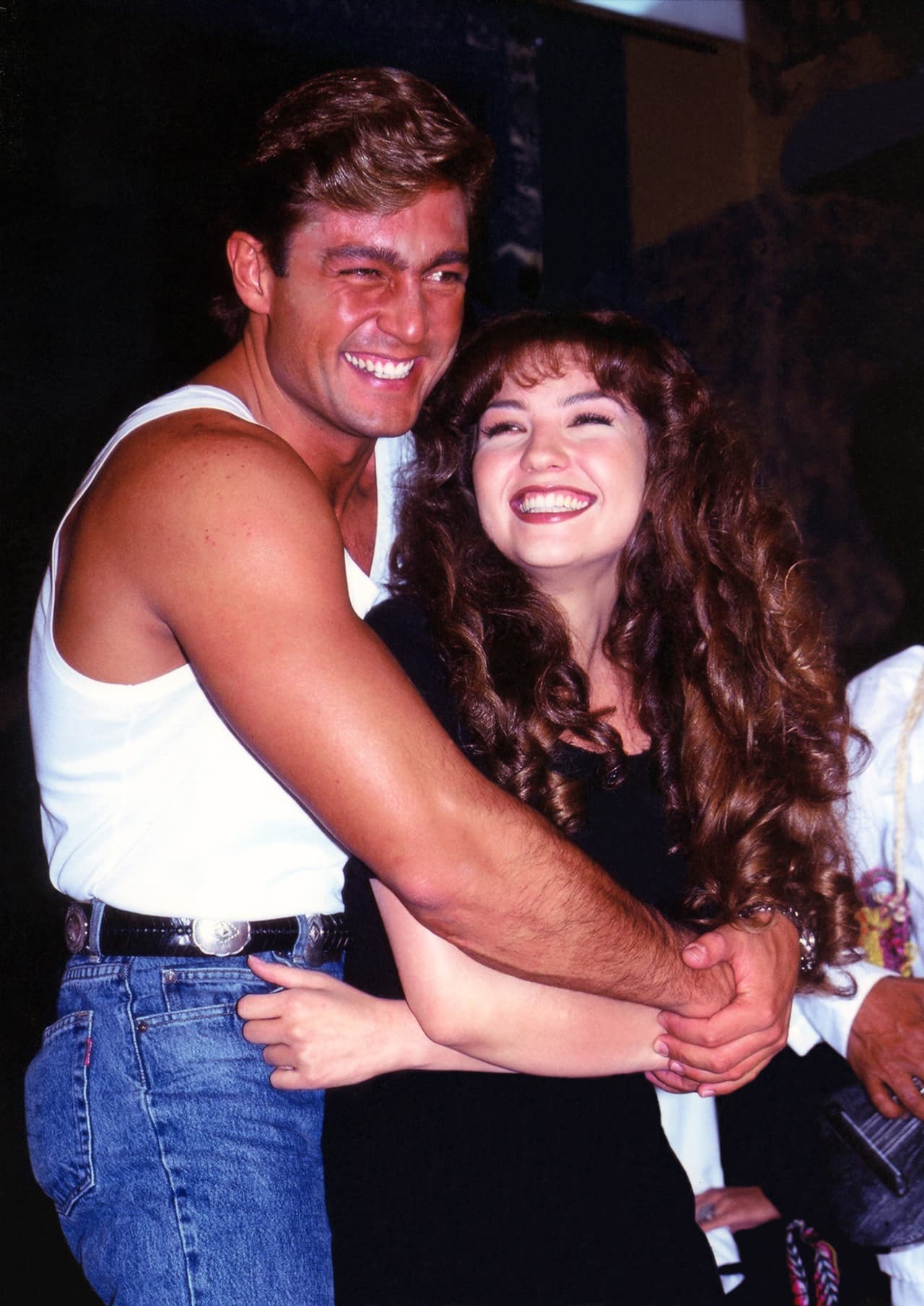 'María, la del Barrio' (1995) estuvo protagonizada por Thalía y Fernando Colunga. La telenovela fue una nueva versión del melodrama 'Los ricos también lloran' (1979), en el que actuaron Verónica Castro y Rogelio Guerra.