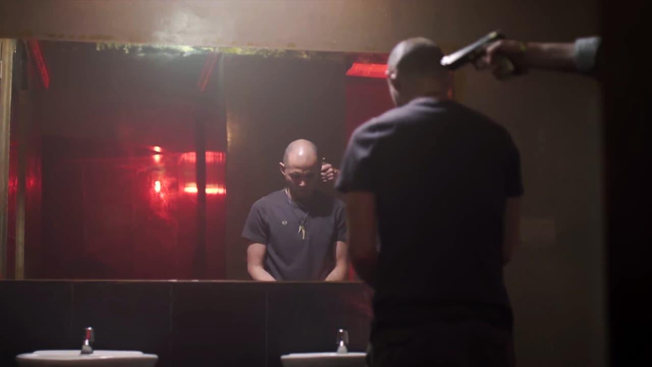 ‘Rodolfillo’ took advantage of the situation and shot ‘El Jaguar’ on the back of the head.