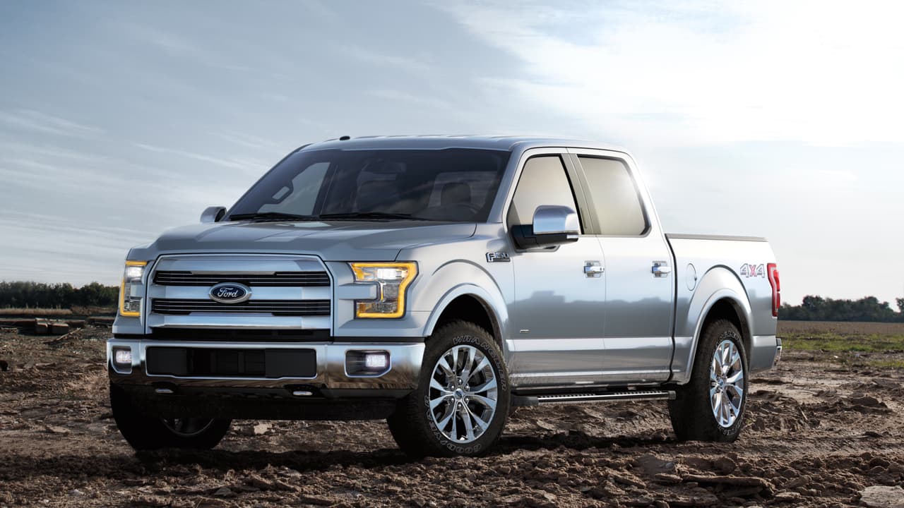 Ford llama a revisión a 1.3 millones de camionetas de la popular Serie-F