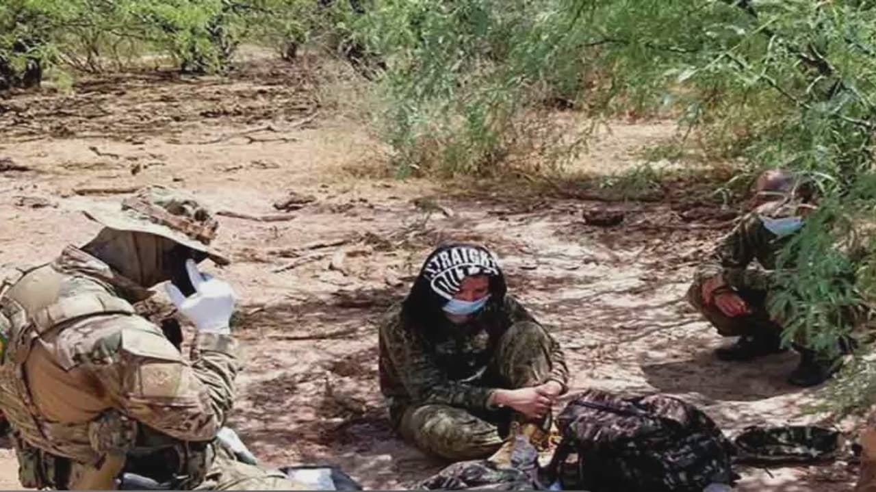 Patrulla Fronteriza rescata a tres menores migrantes que cruzaron el río Bravo