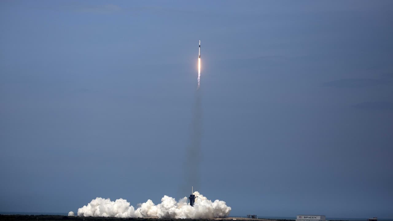 Campaña de Trump retira un video de propaganda sobre temática espacial por violar regulaciones de la NASA
