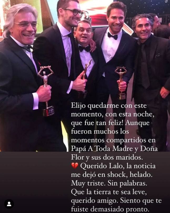 "Yo tuve la oportunidad hace 2 o 3 años de hacer 'Papá a toda madre' y diferentes telenovelas. Le ofrecemos un abrazo muy grande a toda la familia y queremos despedirlo como él se merece, muchas gracias por todo tu talento amigo y amor descanse en paz Eduardo Meza", dijo el actor y presentador mexicano.
<br>