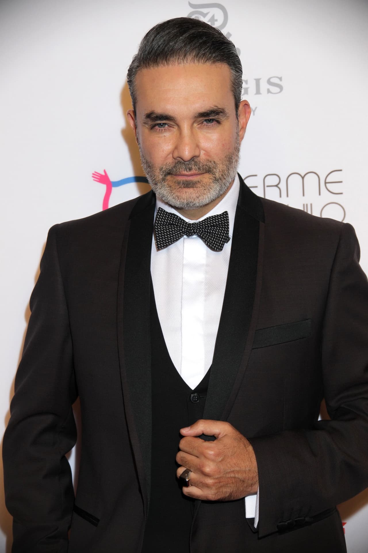 Mauricio Islas ha logrado mantener vigente su carrera y actualmente tiene tres hijos.