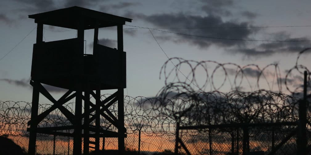 13 miembros de una banda criminal en Houston enfrentan cargos por robo y distribución de drogas