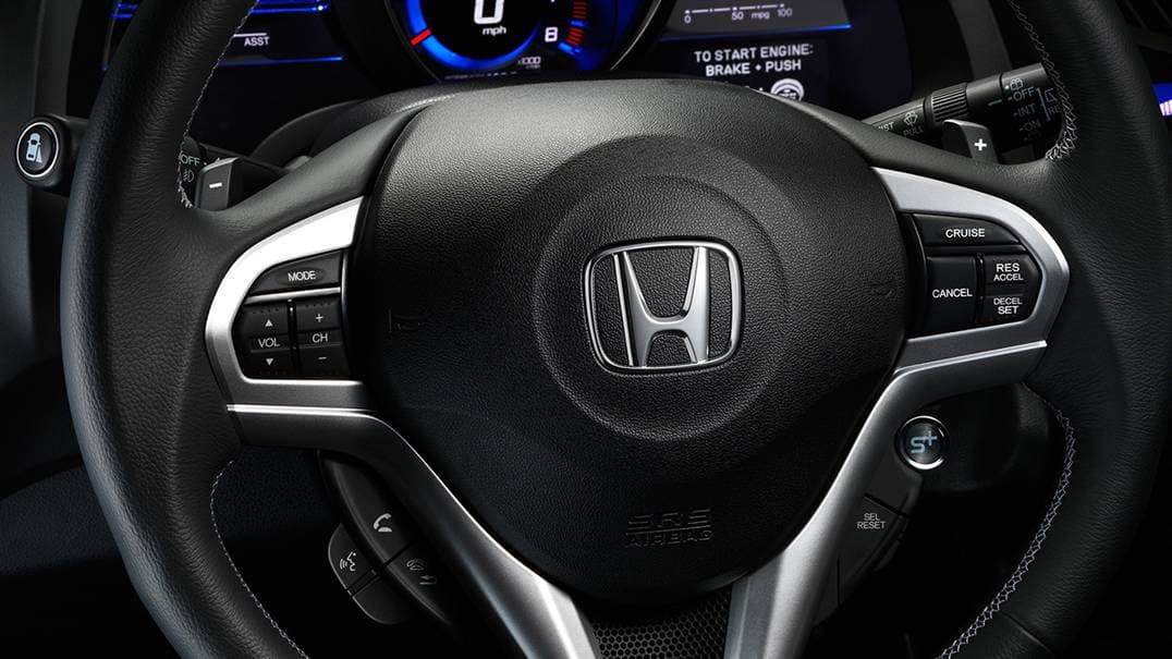 Honda llama a revisión a 1.7 millones de vehículos con bolsas de aire Takata