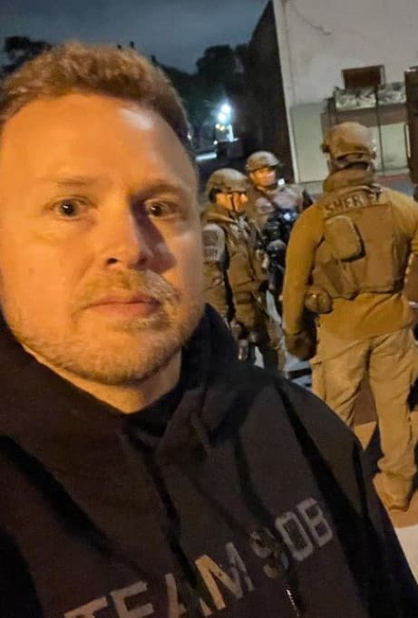 Pratt también participó en la nueva versión del reality show ‘The Hills: New Beginnings’. Después de hacer algunas apariciones en otros programas de televisión com o’Celebrity Wife Swap’ o ‘Hollywood Medium’, el actor creó su propio negocio, el cual se llama ‘Papa Pratt’, un sitio web donde vende cristales y pulseras en apariencia curativas.