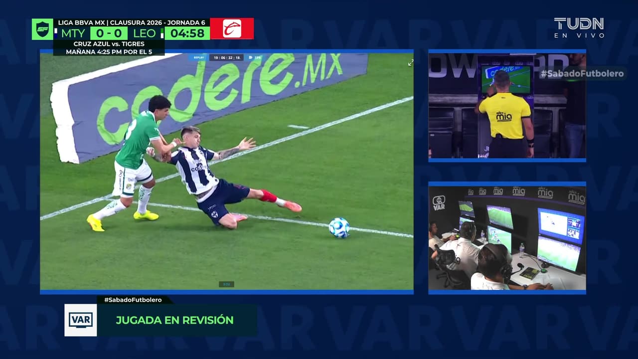 ¿Era penal para Monterrey? Tras la revisión en el VAR no se sancionó