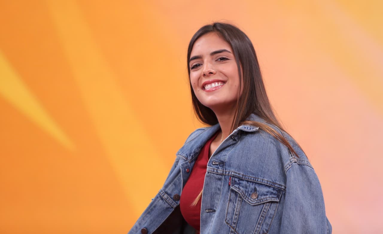 Desde hace unos meses 
<b><a href="https://www.univision.com/temas/maria-levy">María Levy comenzó un proceso de aceptación de su cuerpo</a></b> y lo ha compartido a través de imágenes donde aparece desnuda 
<b>mostrando su celulitis y estrías</b>.
<br>