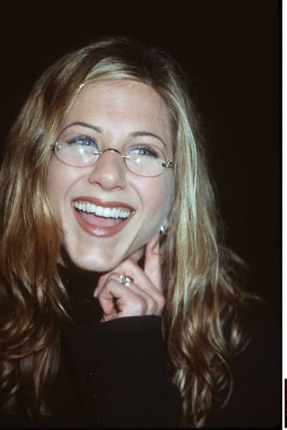 OMG! Así lucía hace unos añitos, amamos que sea tan camaleónica.