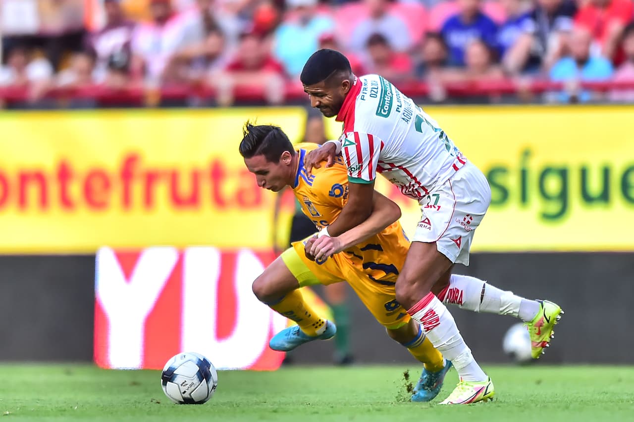 Los Rayos de ‘Jimmy’ Lozano dieron un espectacular primer tiempo y con los goles de Aguirre y Escoboza sentenciaron a unos Tigres que simplemente no tuvieron reacción y se atascaron en Aguascalientes.