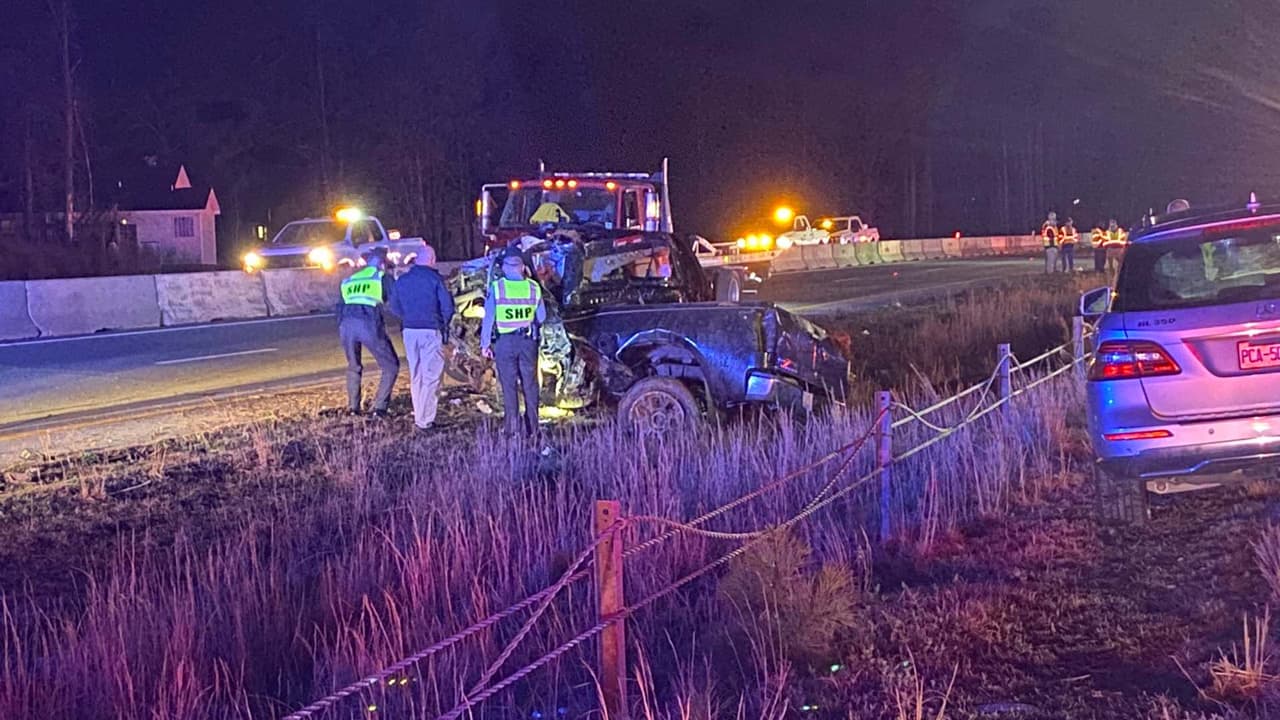 Choque en sentido contrario deja 3 muertos en la I-40 en el condado de Johnston