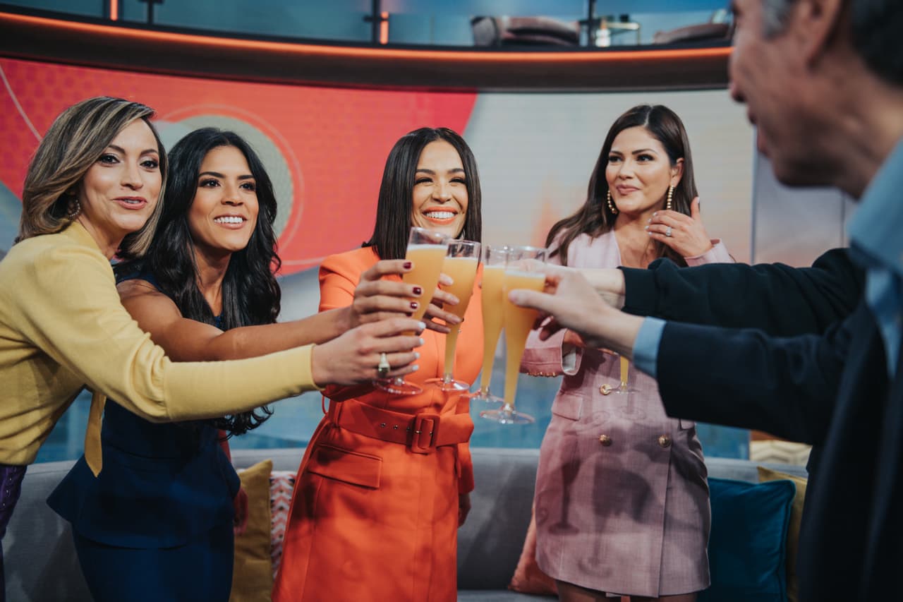 Karla Martínez, quien se unió a la familia de Despierta América en diciembre de 2006, dedicó palabras especiales a cada una de ellas.