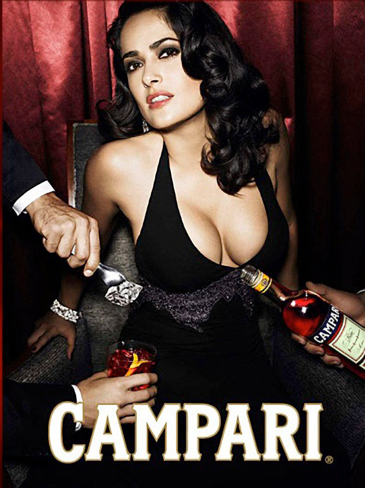 Lució muy sexy durante la campaña publicitaria del licor Campari.