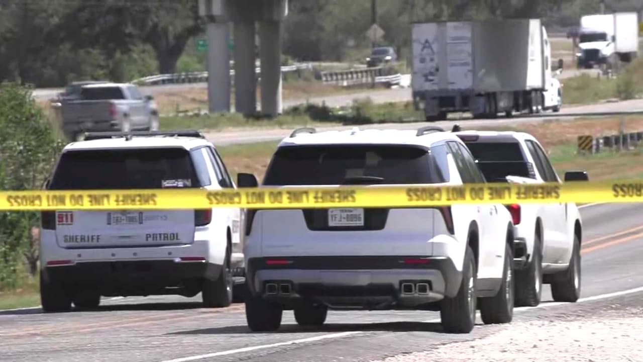 Investigan el hallazgo de una mujer sin vida al suroeste del Condado de Bexar