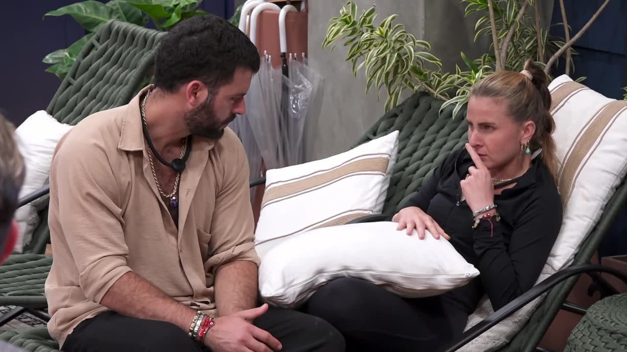 Nuja explota tras sanción del Anfitrión y revela la advertencia que le hizo a Adrián Di Monte: “Ya estamos hundidos” 