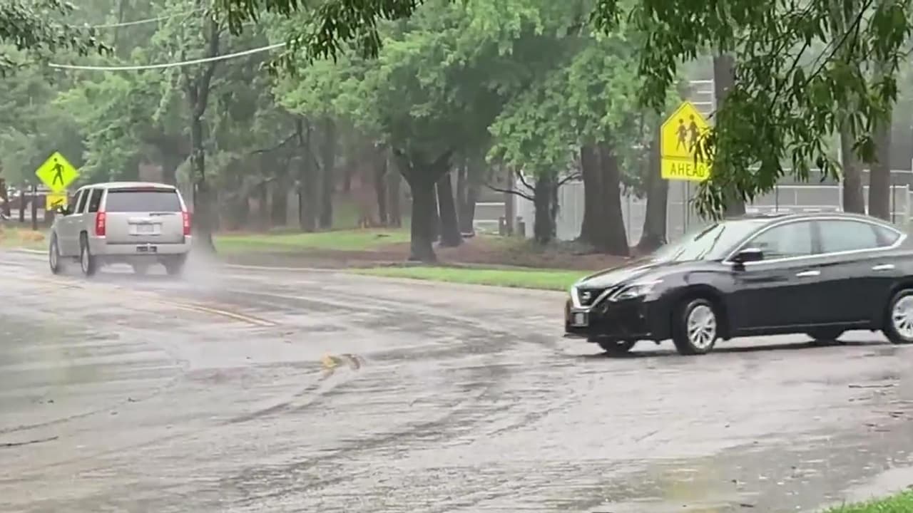 ¿Cómo proteger a tu familia en caso de una tormenta, tornado o inundación?