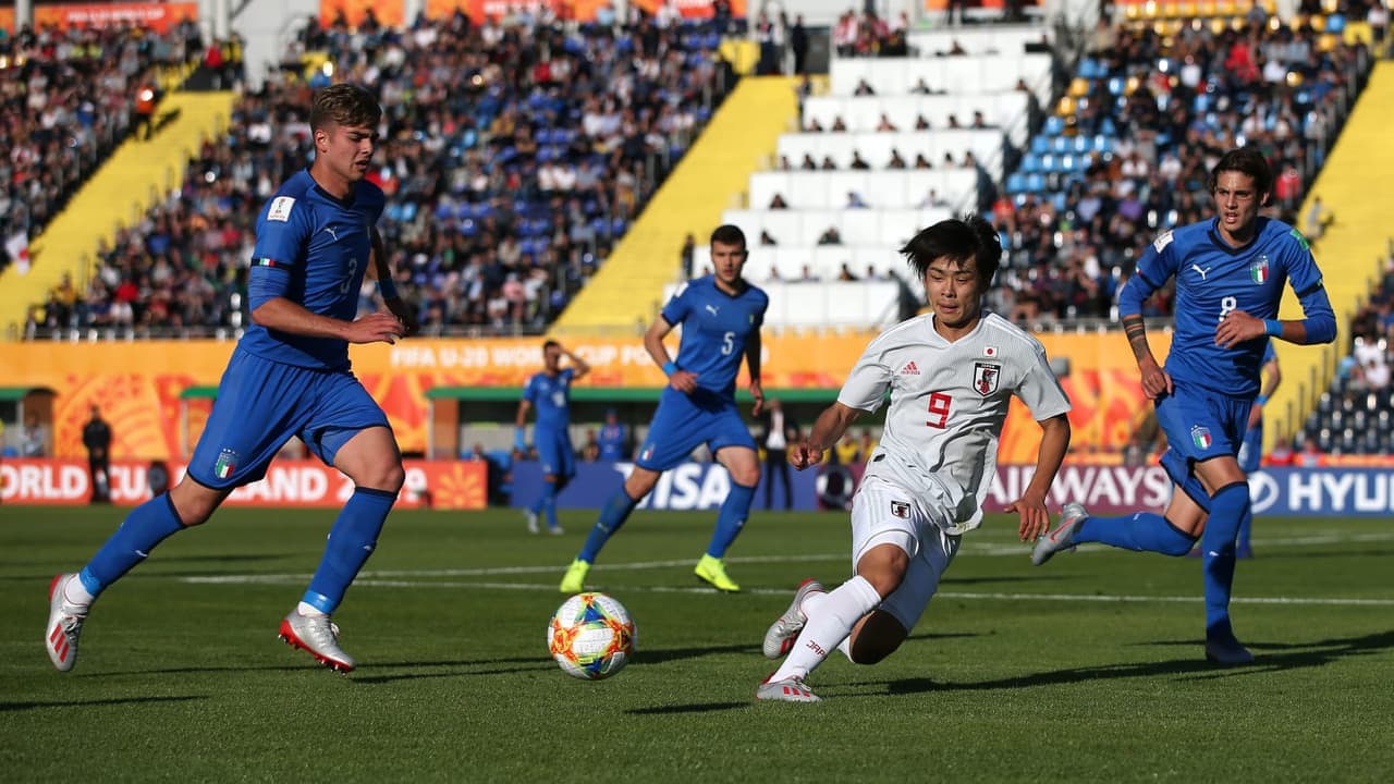 En juego del Grupo B, en la sede de Bydgoszcz, se enfrentaron la ya clasificada Italia y la selección de Japón, que todavía no tenía del todo seguro su boleto.