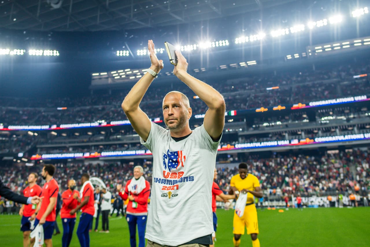 Efusividad y sorpresa… Team USA festejó en grande la obtención de su séptima Copa Oro de la Concacaf tras vencer a México en la Gran Final que se disputó en Las Vegas.