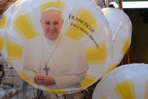 El papa Francisco se presentó siempre como una persona común, alejada de las excentricidades y lujos del Vaticano.