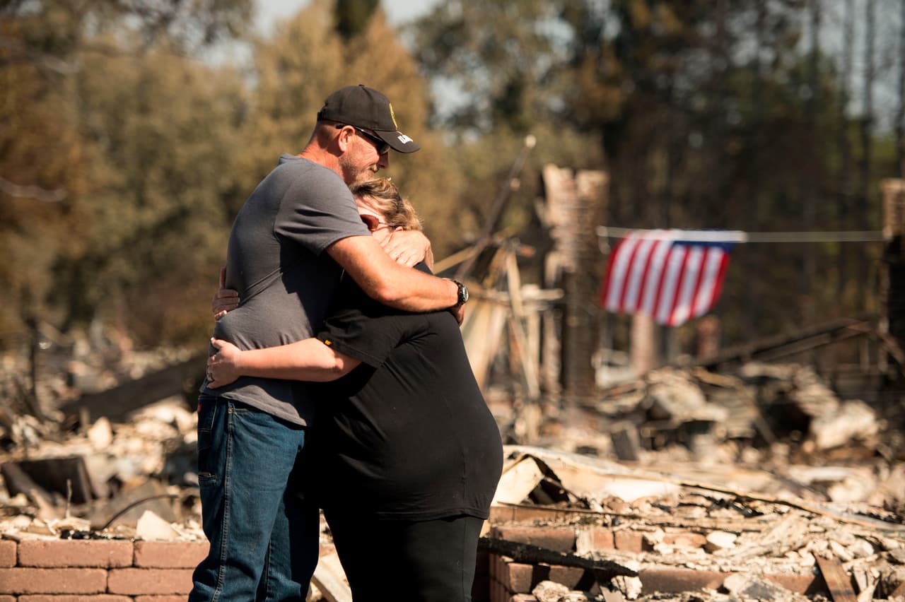 Se eleva a 38 la cifra de muertos en California, en la semana de incendios más mortíferos de su historia