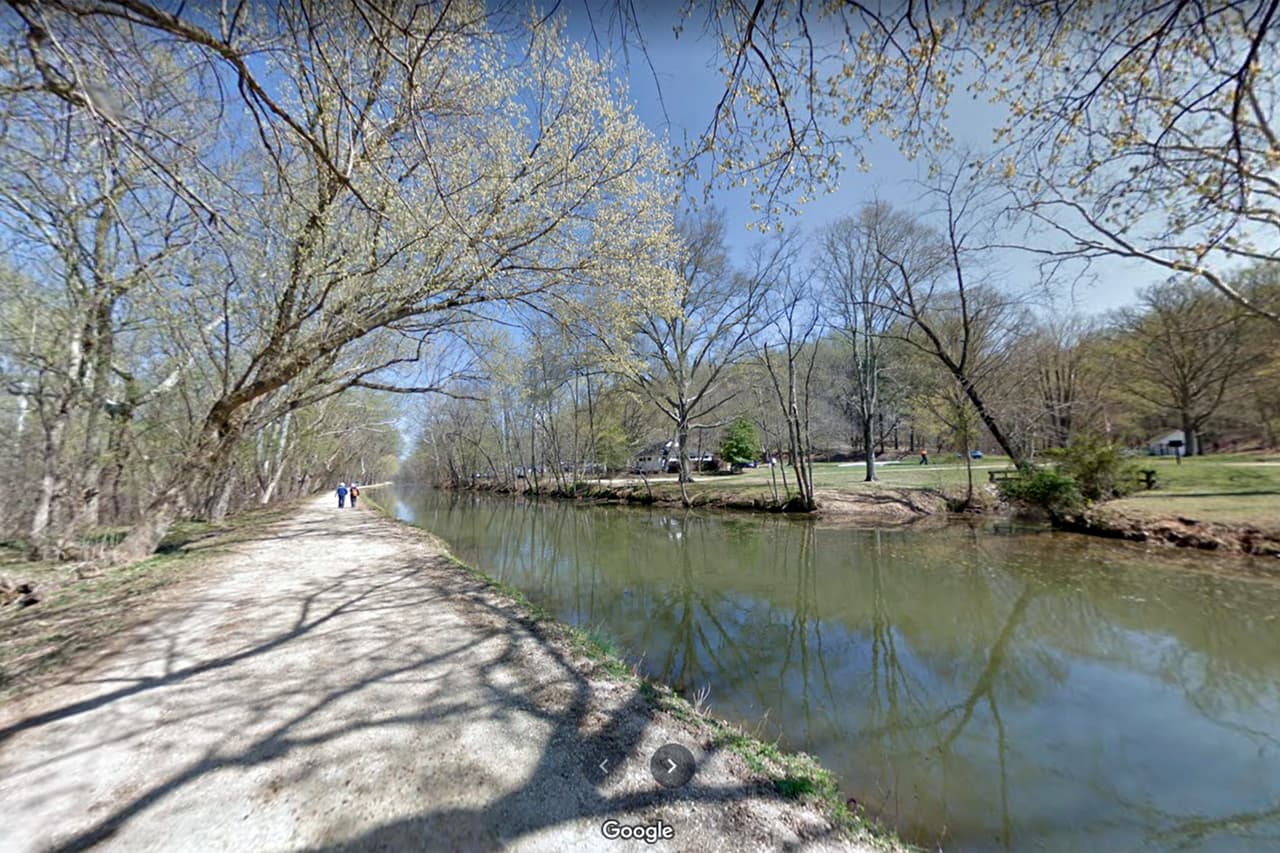 <b>Potomac, Maryland.</b>
<br>
<br>
<i>Credit score</i> promedio de sus residentes: 774 puntos.
<br>
<br>Este puntaje es determinante para acceder a nuevos préstamos y obtener mejores tasas de interés. Los informes crediticios reflejan los hábitos financieros de cada persona y su responsabilidad en el manejo de las deudas.
<br>