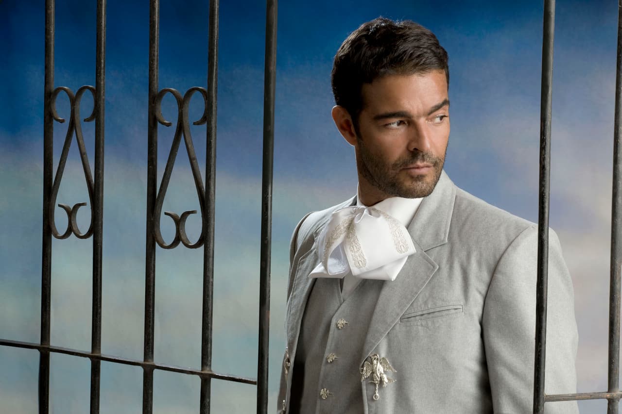 Oscar Daniel Hernández Rodríguez es el nombre que sus padres le pusieron el 23 de agosto de 1974, fecha en la que nació este mexicano muy macho.