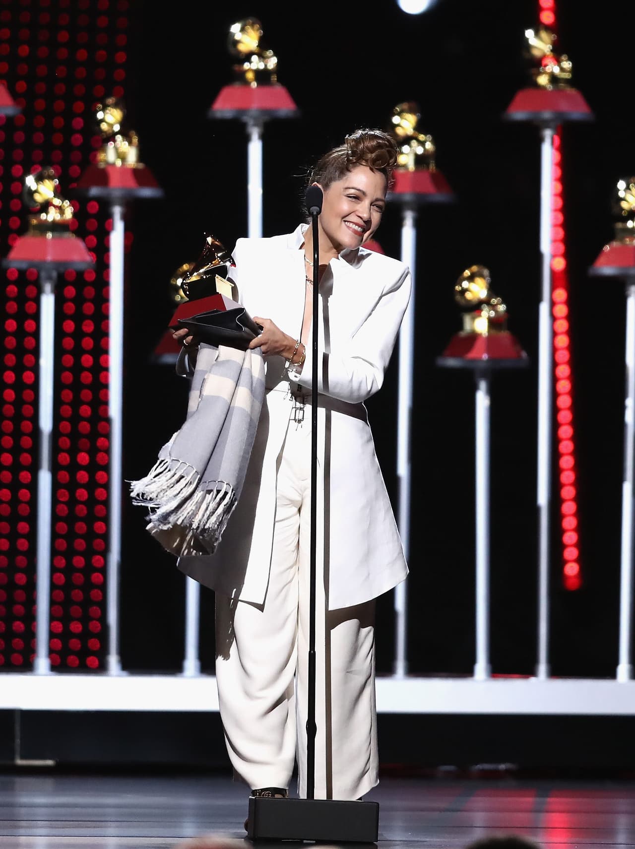 La intérprete mexicana inició su extensa carta asegurando que lo vivido en Las Vegas será una experiencia que la dejará marcada y que nunca olvidará, al haber recibido un Latin GRAMMY con 'Musas' en la categoría Mejor Álbum Folclórico.