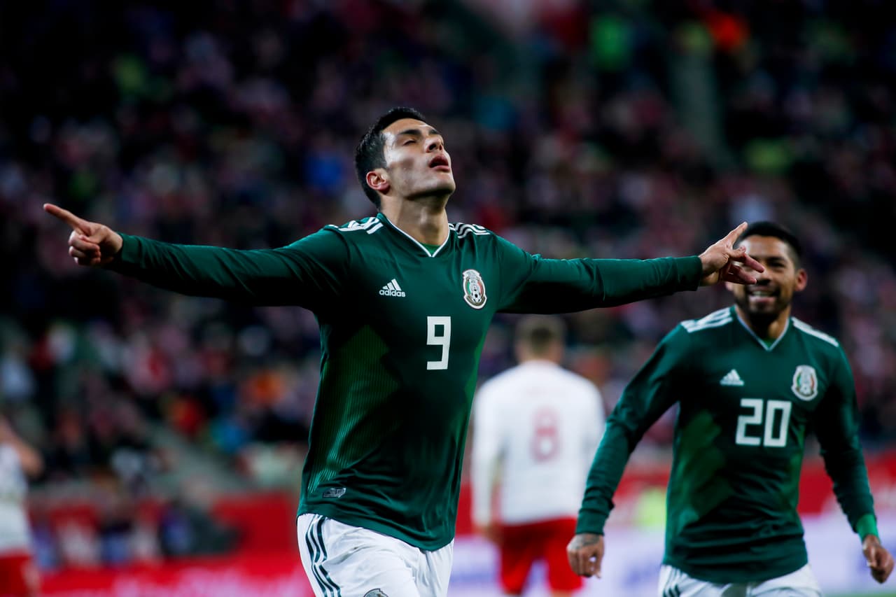 De hecho, la apertura del marcador llegó muy temprano, al minuto 13, por intermedio de Raúl Jiménez.