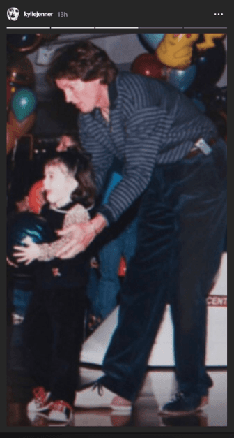 Tal vez la pequeña Kylie nunca imaginó que se convertiría en el fenómeno que es y que superaría a sus famosas hermanas, pero lo logró.